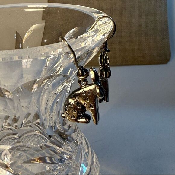 Laurel Burch Silver rabbit Animal vintage Charm Earrings - Picture 6 of 6